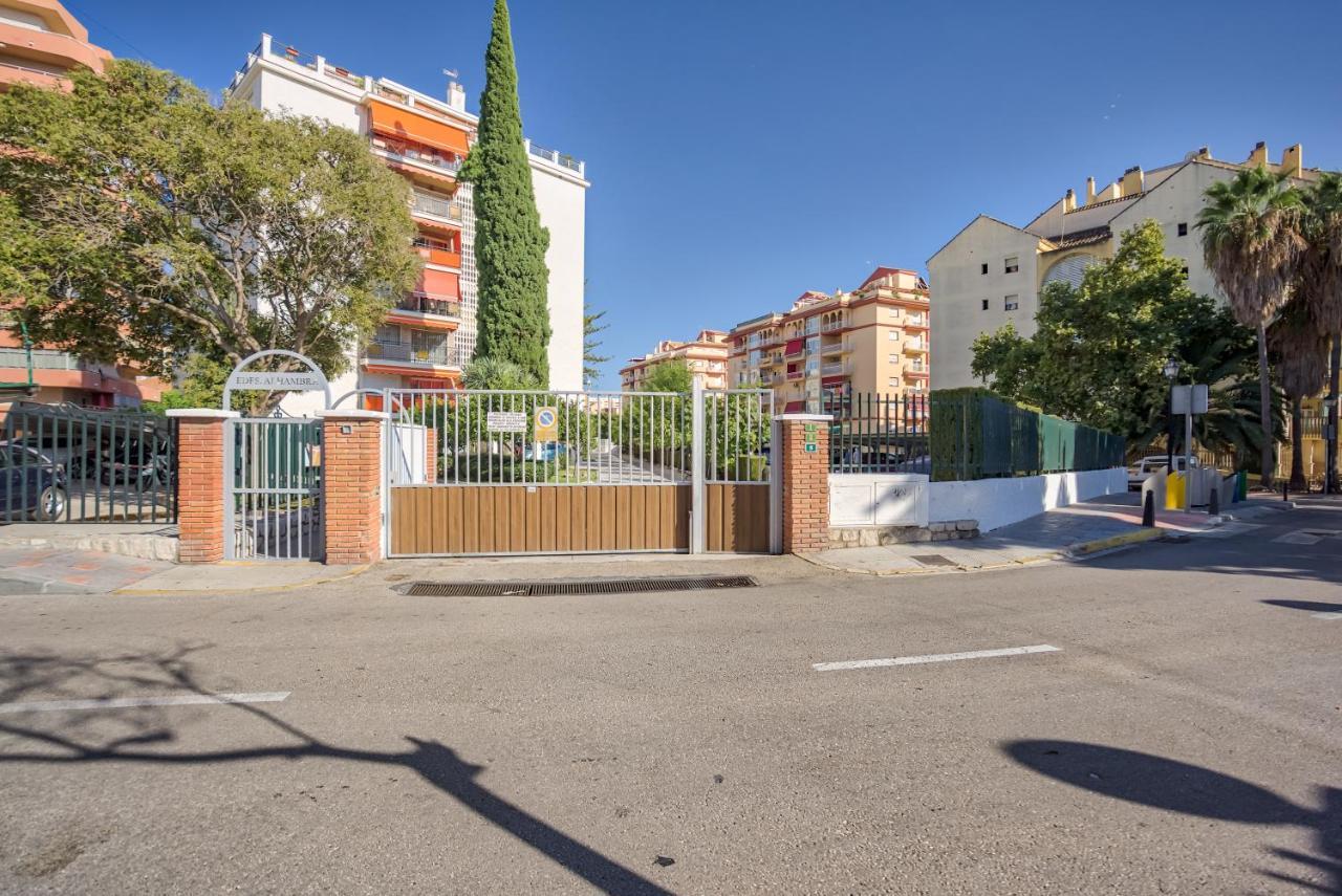 Sur Suites Alhambra Fuengirola Exterior foto